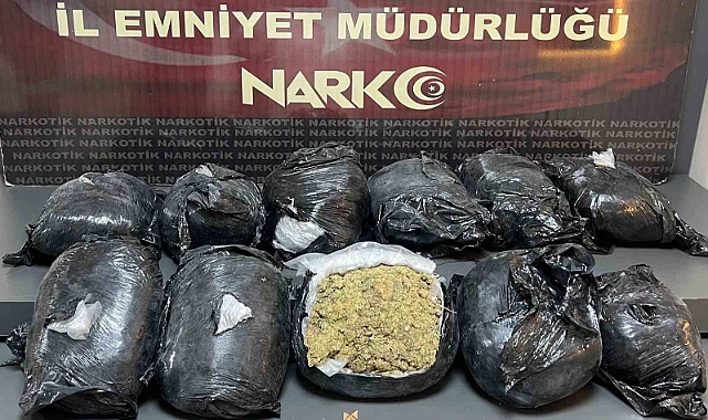 11 kilo uyuşturucunun ele geçirildiği operasyonda 4 kişi tutuklandıcc