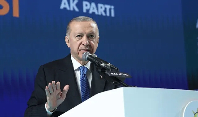 Cumhurbaşkanı Erdoğan: "11 ilimizde 201 bin 431 bağımsız bölümü teslim etmiş olduk"