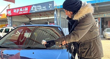 Kadın kuaförü, sanayide oto boyacısı oldu: Saçları değil, kaportayı boyuyor