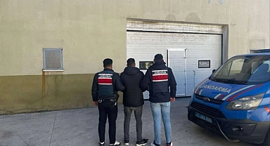 Kesinleşmiş 25 yıl cezası bulunan firari yakalandı