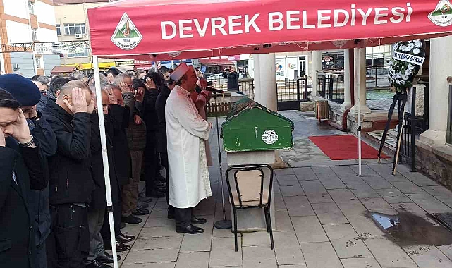 Şehit annesi son yolculuğuna dualarla uğurlandı