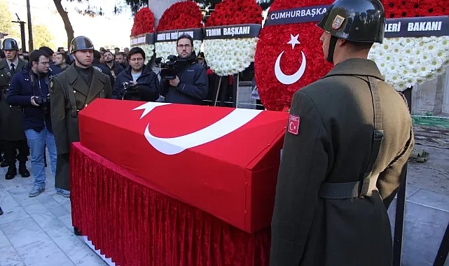 Evlilik yıl dönümünde şehit düştü, kızının doğum gününde toprağa verildi