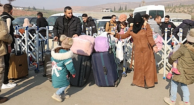 Savaşın ardından Suriyeliler, Türkiye’deki güvenli yaşama özlem duyuyor