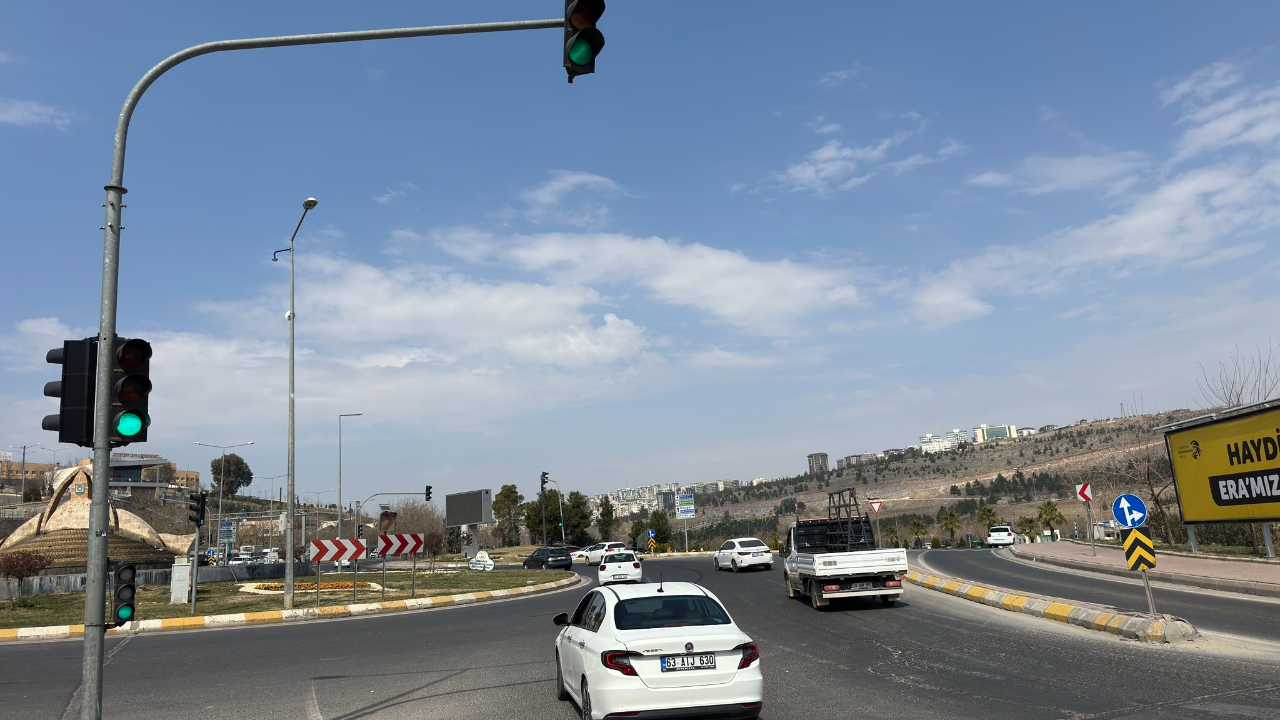 Urfa çevre yolunda trafik sıkıntısız işleyecek