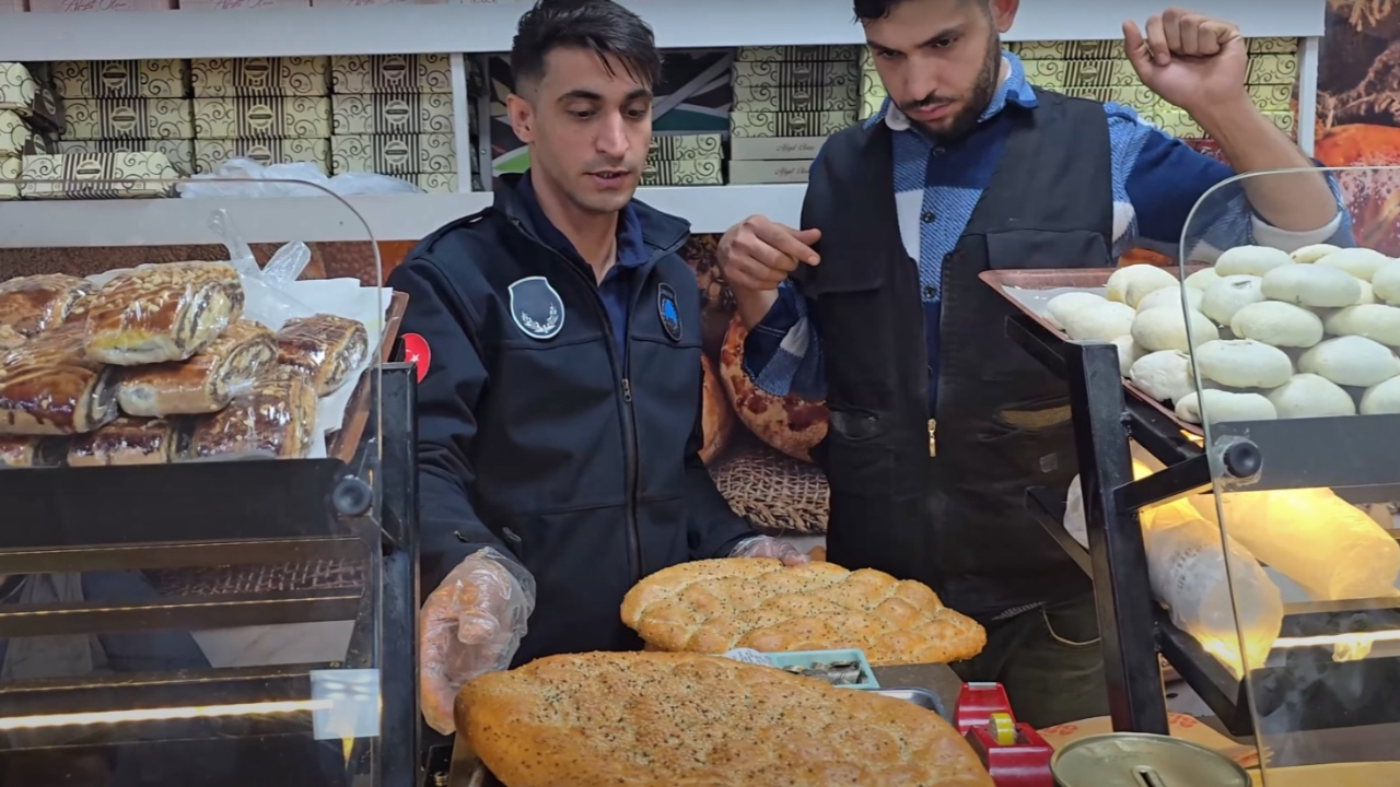 Eyyübiye Zabıtası iş başında