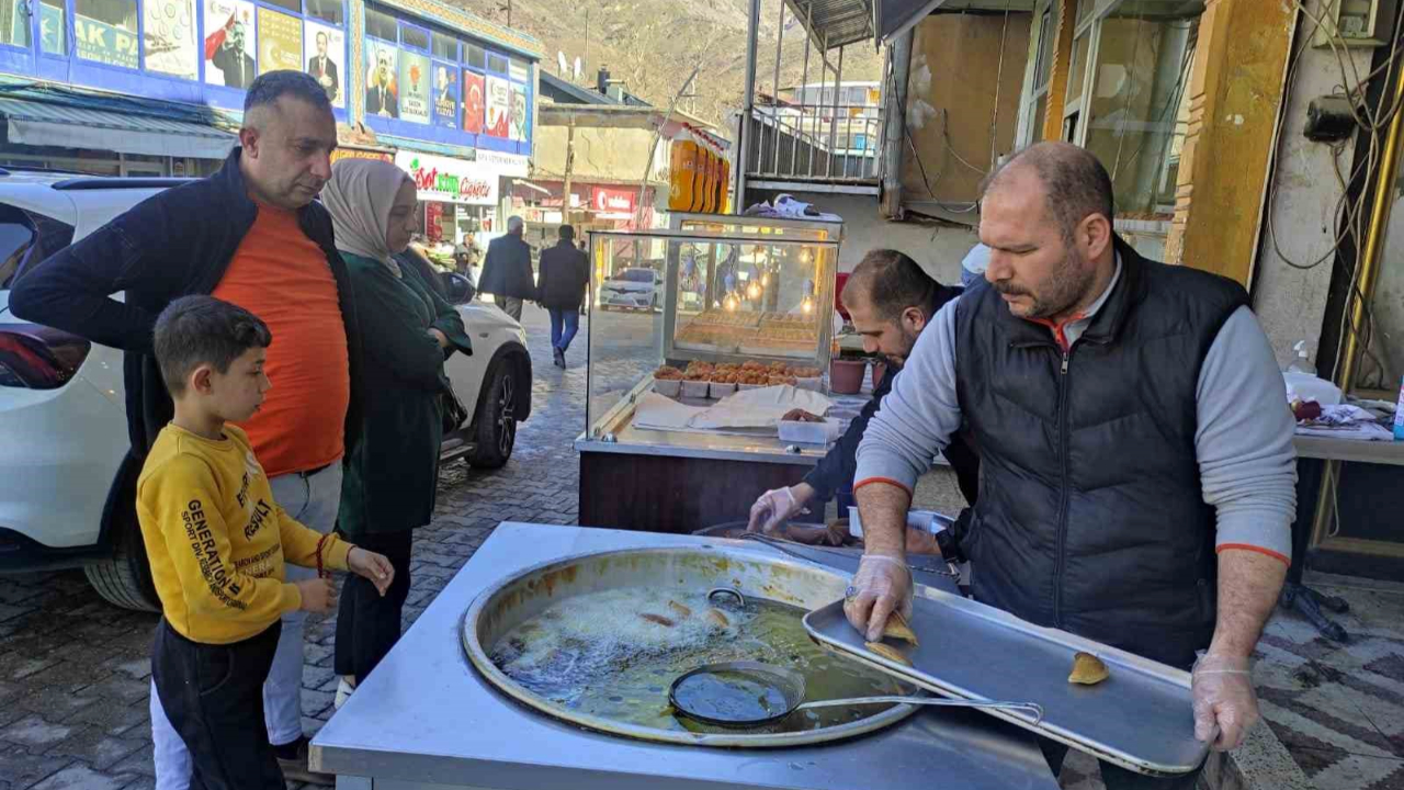 Tatlıcılar, Ramazan ayı dolayısıyla yoğun mesai harcıyor