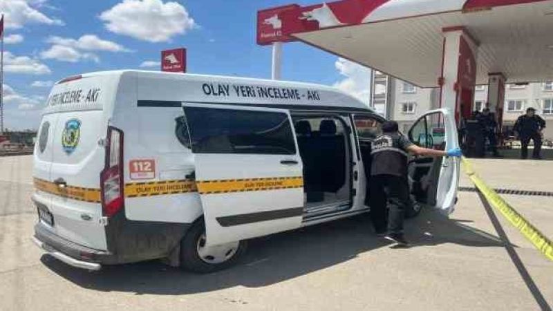 Petrol istasyonunda husumetlisini vurdu: 1 yaralı