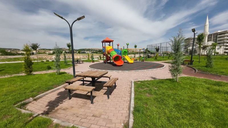 Atakent’e 9 bin metrekarelik park kazandırıldı