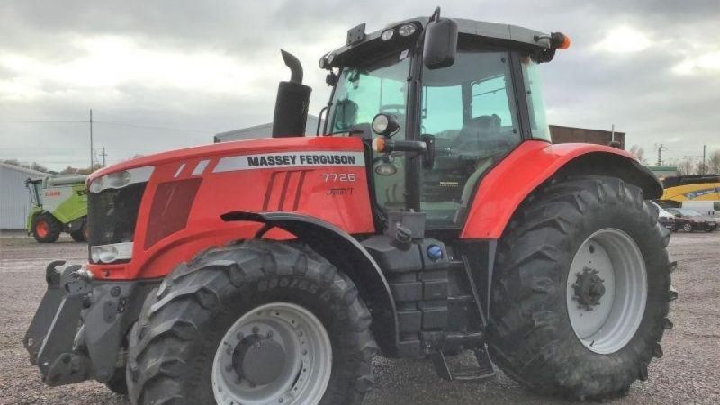 İcradan satılık Massey Ferguson traktör