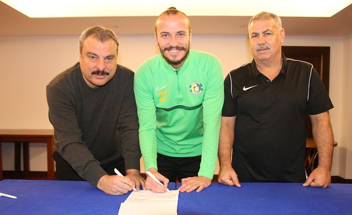 Urfaspor beklenen transferi gerçekleştirdi!