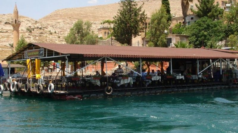 Yüzer duba restoran kiraya verilecek