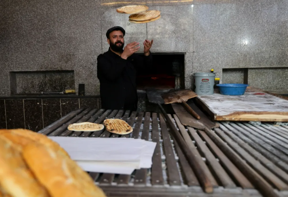 Fırında çalışan işçilerin zorlu Ramazan mesaisi