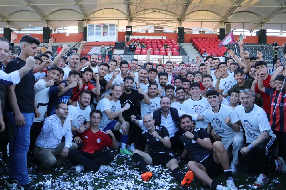 Karaköprü Belediyespor, şampiyonluğu ilan etti