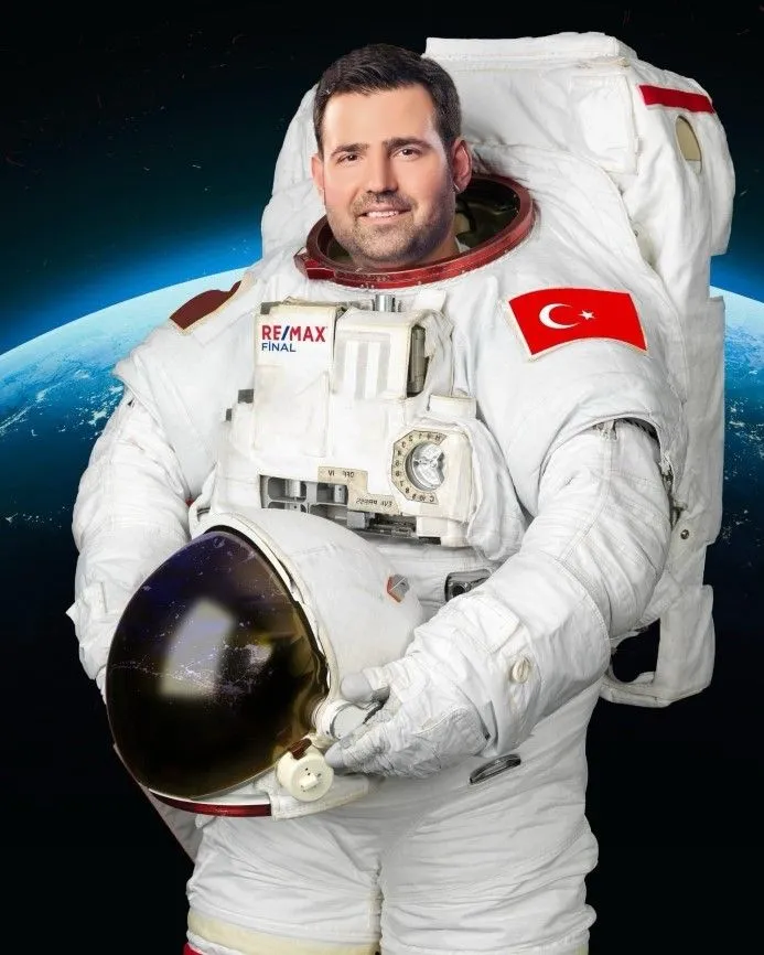 Gayrimenkul danışmanı, uzaya giden üçüncü Türk olacak